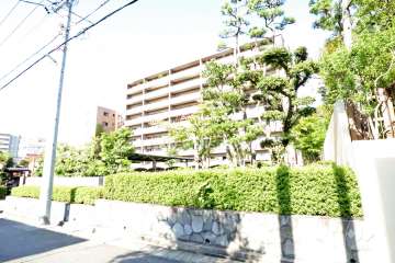 パークコート八事紅葉園の外観（東側から）