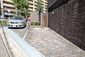 敷地内駐車場（屋外平面式）
