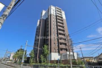 パークコート八事雲雀ヶ岡の外観（西側から）