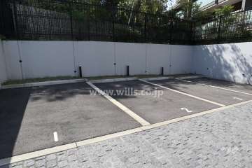 敷地内駐車場（屋外平面式）