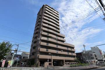 アメニティ新瑞橋2の外観（南西側から）