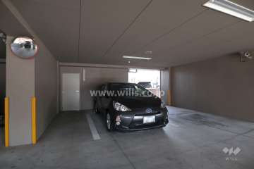 敷地内駐車場（屋内平面式）