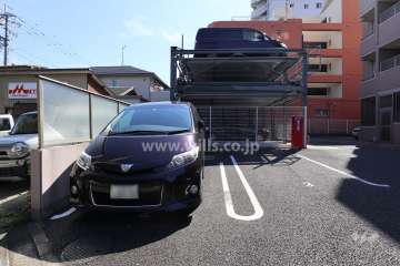 敷地内駐車場（屋外平面式）