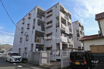 パレスあし原の外観(西側から)