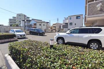 敷地内駐車場（屋外平面式）