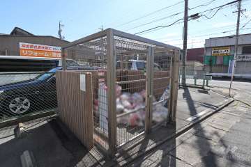 ゴミ置き場