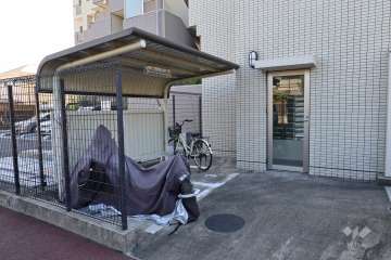 駐輪場、バイク置場