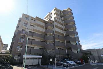 藤和シティホームズ庄内通の外観（北東側から）