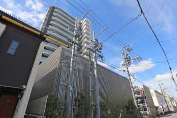 ライオンズ浅間町マークスフォートの外観（北東側から）