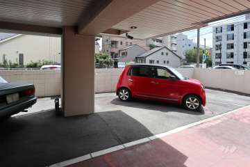 敷地内駐車場（屋内平面式、屋外平面式）
