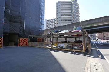 敷地内駐車場（屋外機械式）