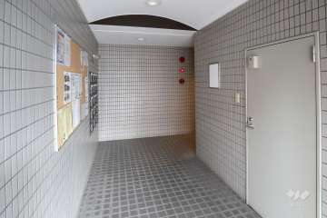 エントランスホール