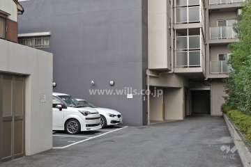 敷地内駐車場(屋外平面式)