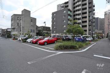 敷地内駐車場（屋外平面式）
