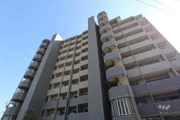 ラヴィエール上小田井の外観（北西側から）