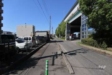 敷地北側の前面道路