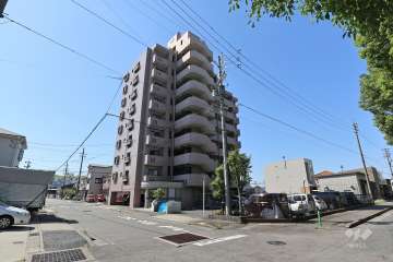 宝マンション見寄公園の外観（北東側から）