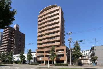 サンハウス第3浄心の外観（南東側から）