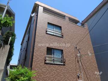 千里マンションB棟の外観（南西側から）