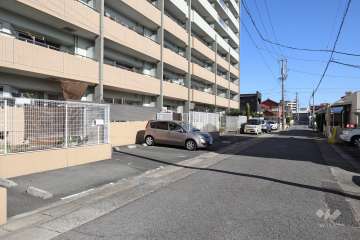 敷地内駐車場（屋外平面式）