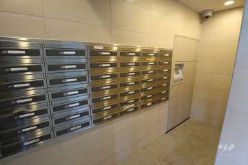 宅配ボックスと共用ポスト