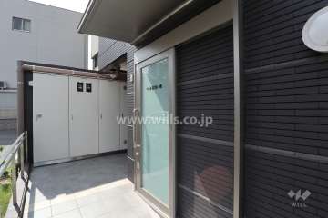 ペット足洗い場の出入り口