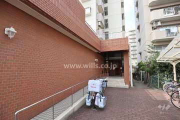 エントランスアプローチ