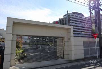 敷地内駐車場（屋外機械式）