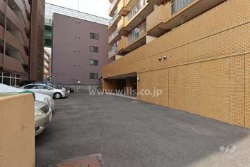 敷地内駐車場（屋外平面式）