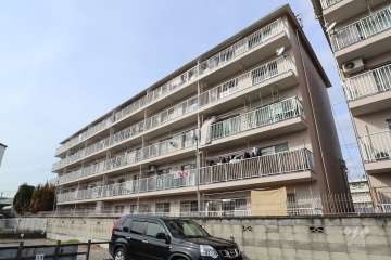 コーポ清A棟の外観（南東側から）