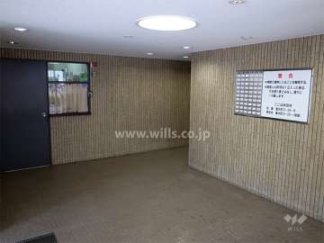 エントランスホール