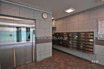 エントランスホール（南館）