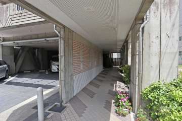 タイル貼りのアプローチ