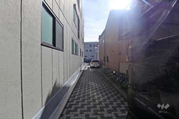 敷地内の通路