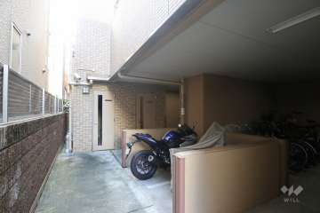 バイク置場
