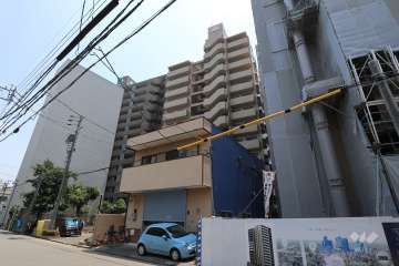 ライオンズマンション浅間町南の外観（北西側から）