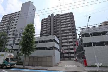 ライオンズミッドナゴヤレジデンスの外観（北西側から）