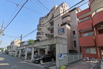 ジーオー名城公園マンション