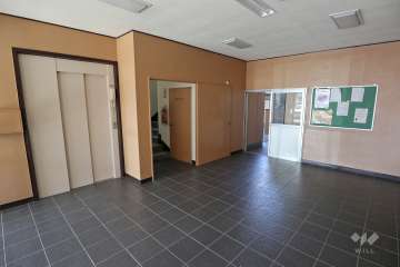 エントランスホール