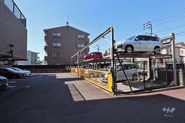 敷地内駐車場(機械式)