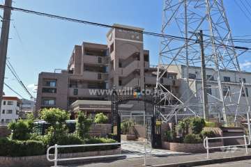 レインボー赤城の外観（北側から）