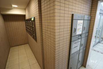 宅配ボックスと共用ポスト