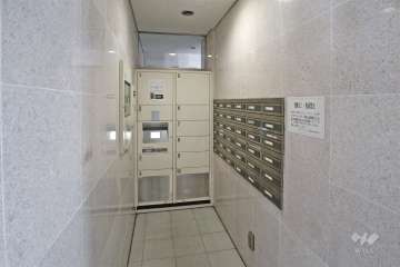 宅配ボックスと共用ポスト