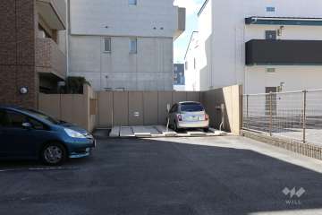 敷地内駐車場（屋外平面式、屋外機械式）