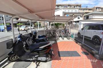 駐輪場、バイク置場