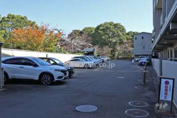 敷地内駐車場(屋外平面式)