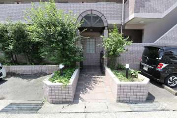 サブエントランス