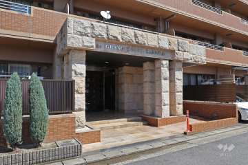 エントランスアプローチ