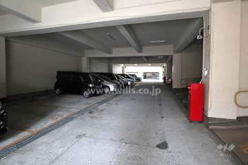 敷地内駐車場(屋内平面式)