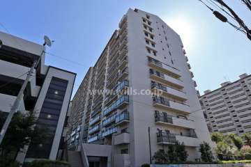 パークシティ鳥見B棟の外観(北側から)